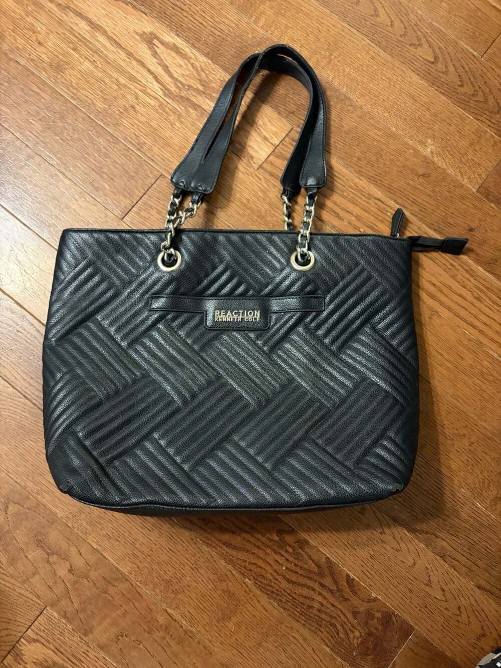Kenneth Cole Reaction Black Chevron Tote Bag